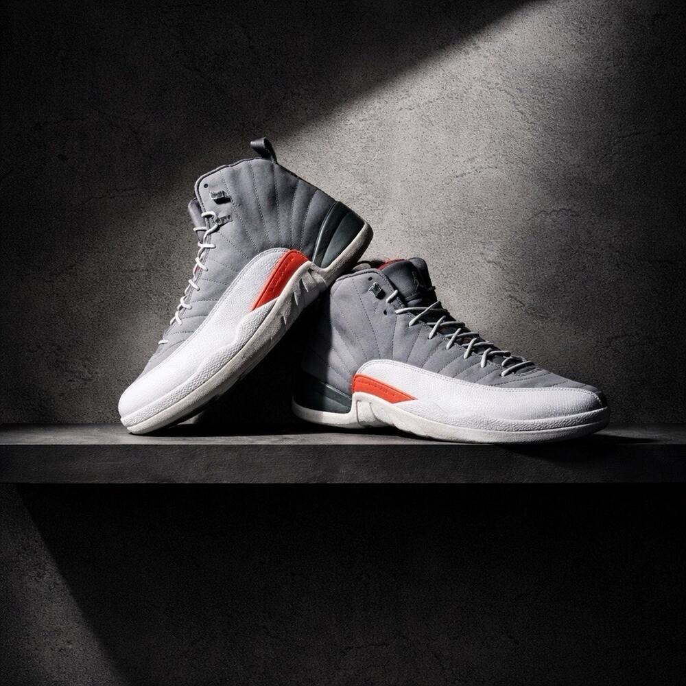 2012 Nike Air Jordan XII 12 Cool Grey Orange White Size 13 OG BOX